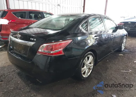 2013 Nissan Altima 3.5 S z USA, uszkodzony, nr VIN 1N4BL3APXDC198416